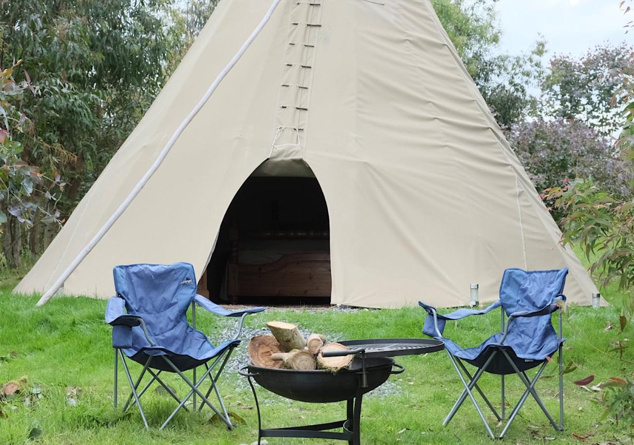 Hotel Gumtree Tipis Bickington Exterior foto